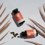 Photo CBD oil bottle